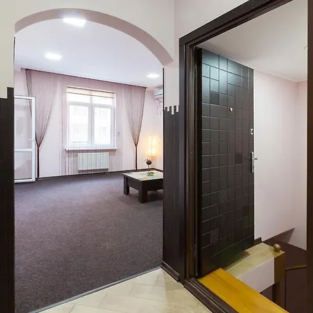 Lux Apart Lviv Apartments Экстерьер фото